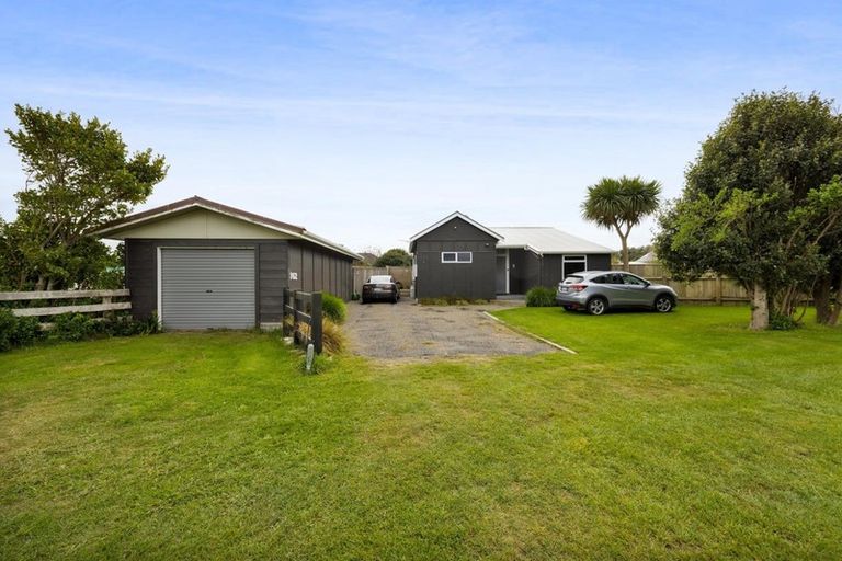 Photo of property in 164 Brown Road, Brixton, Waitara, 4382