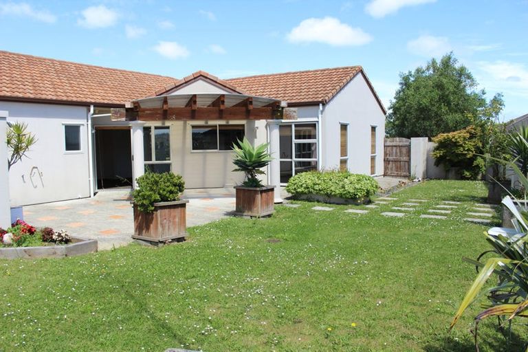 Photo of property in 22 Killeen Place, Flat Bush, Auckland, 2019