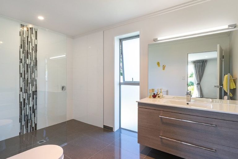 Photo of property in 2/16 Dune View Drive, Mangawhai, 0505