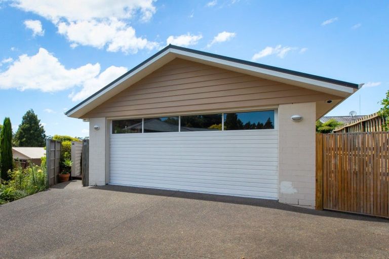 Photo of property in 28d Tui Place, Katikati, 3129
