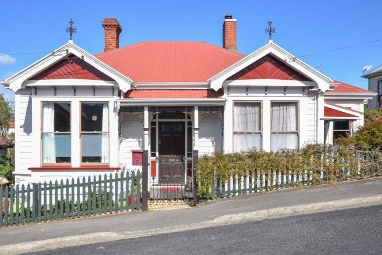 Photo of property in 5 Mosgiel Street, Mornington, Dunedin, 9011