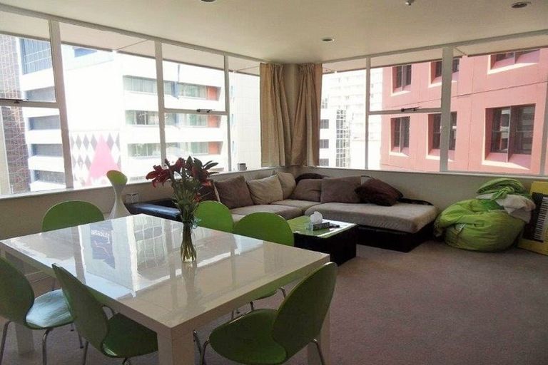 Photo of property in Terrace Tower Apartments, 8b/126 The Terrace, Wellington Central, Wellington, 6011