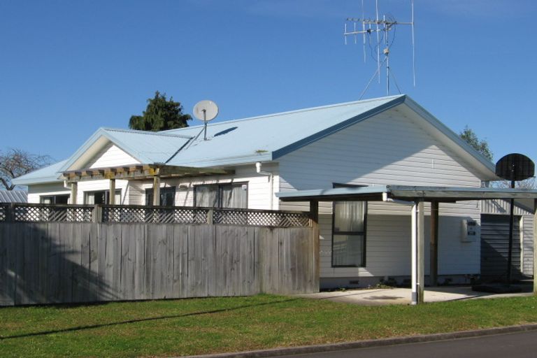 Photo of property in 20 Penney Green, Nawton, Hamilton, 3200