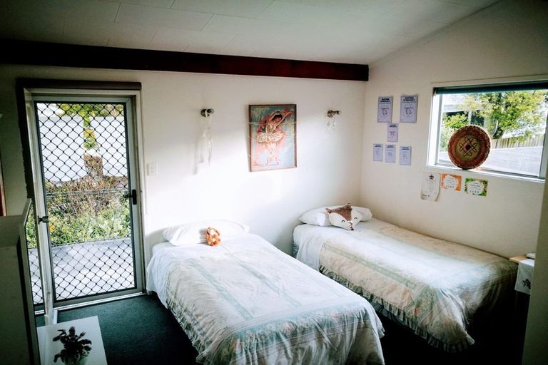 Photo of property in 1 Lovat Street, Havelock North, 4130