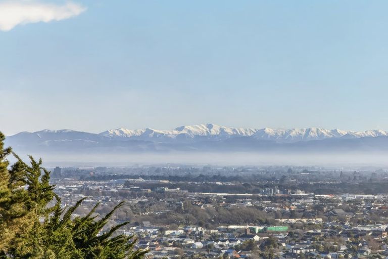 Photo of property in 2/31a Huntsbury Avenue, Huntsbury, Christchurch, 8022