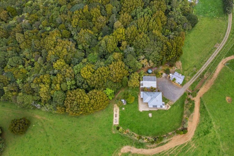 Photo of property in 459b Te Hutewai Road, Raglan, 3296