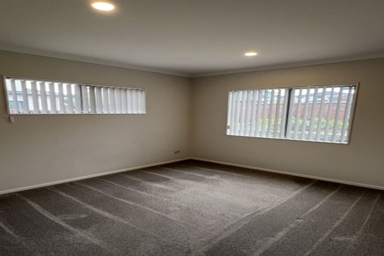 Photo of property in 16 Hikuawa Road, Flat Bush, Auckland, 2019
