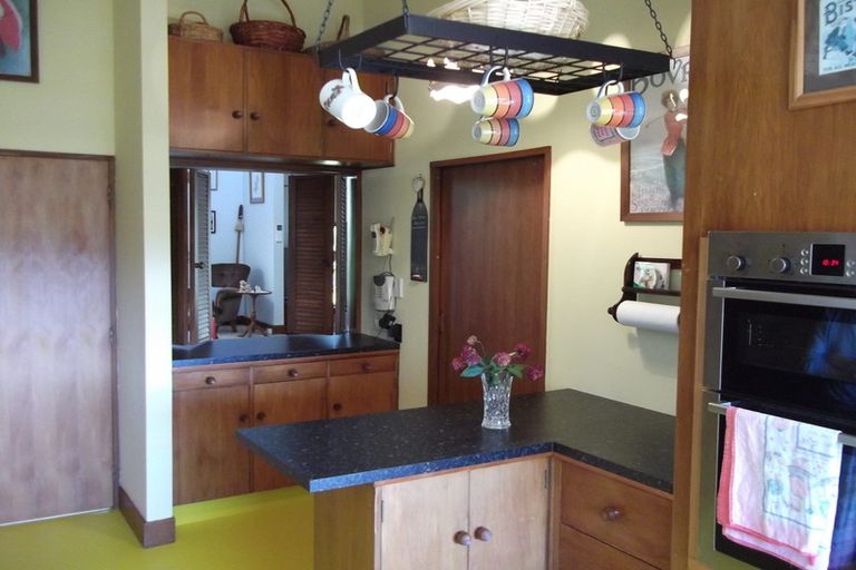 Photo of property in 34 Hukaroa Road, Raetihi, 4632