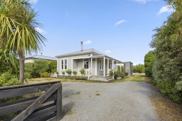 Photo of property in 6 Esther Street, Martinborough, 5711