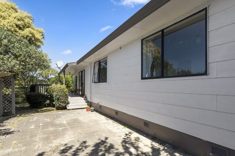 Photo of property in 9 Bayly Place, Te Puke, 3119