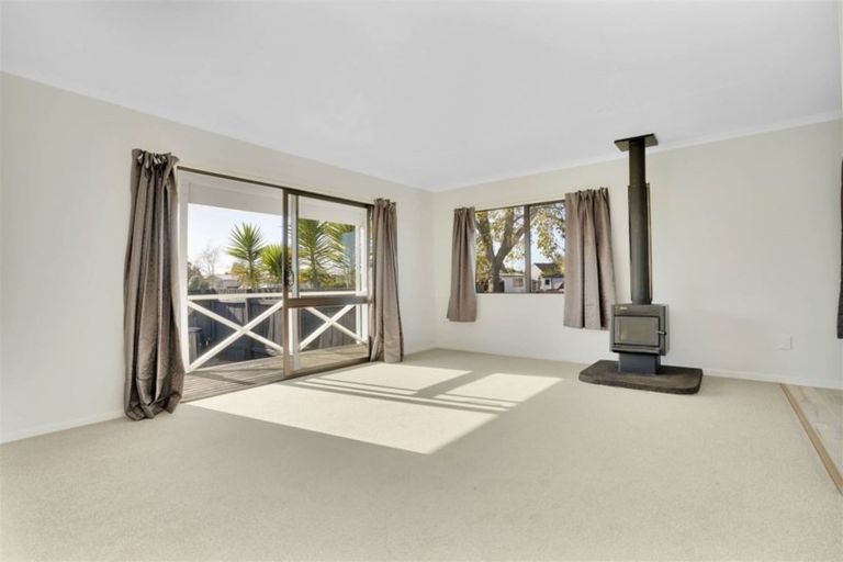 Photo of property in 14 Derby Street, Nawton, Hamilton, 3200