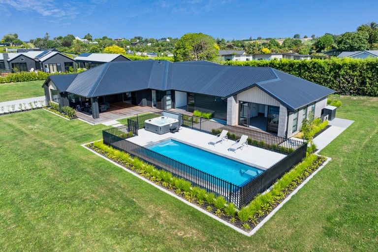 Photo of property in 8 Waitaha Place, Ruakaka, 0116