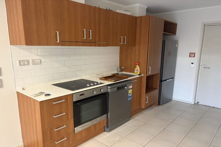 Photo of property in The Grand Apartments, 2c/4 Kell Drive, Albany, Auckland, 0632