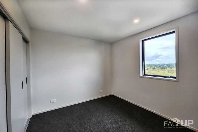 Photo of property in 8 Vasi Drive, Hobsonville, Auckland, 0616