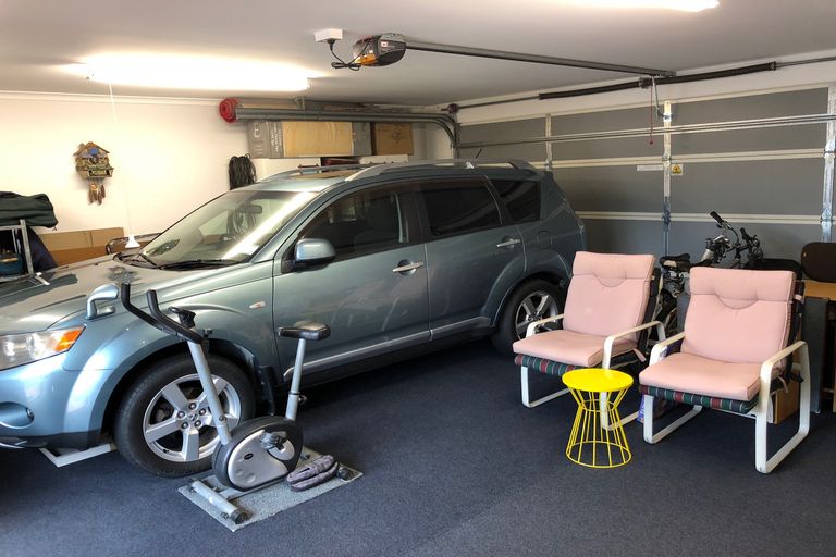 Photo of property in 51 Silver Springs Boulevard, Mosgiel, 9024