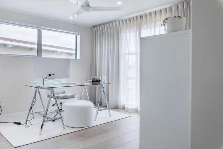 Photo of property in 14 Oioi Road, Hobsonville, Auckland, 0616