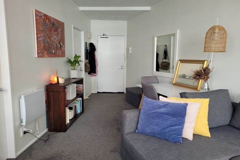 Photo of property in Hume House, 1/152 The Terrace, Wellington Central, Wellington, 6011