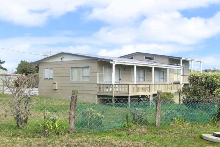 Photo of property in 12 Robert Street, Mangawhai Heads, Mangawhai, 0505