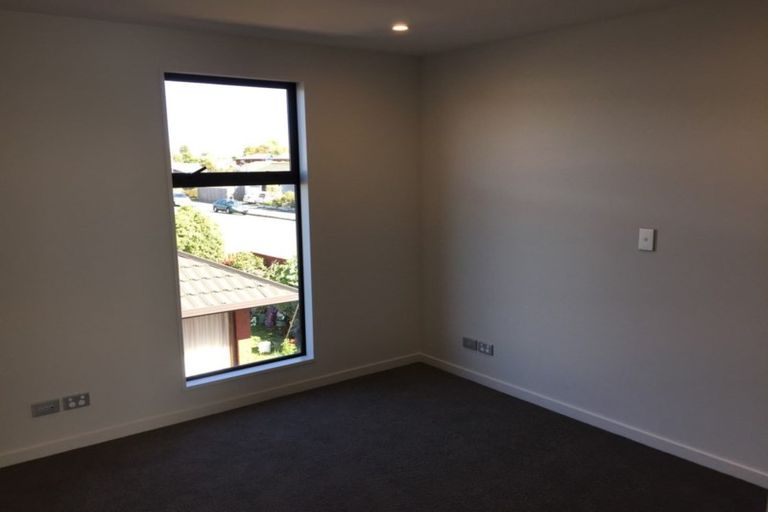 Photo of property in 15 Maxwell Street, Riccarton, Christchurch, 8041