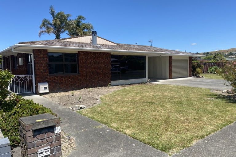 Photo of property in 19 Roskilda Crescent, Taradale, Napier, 4112