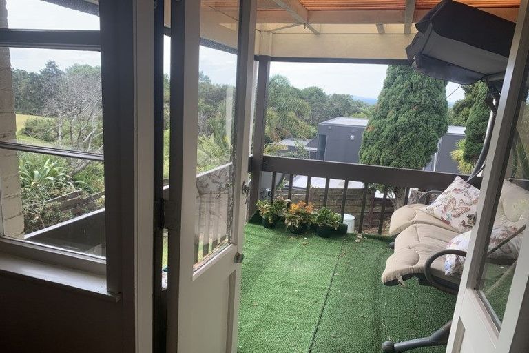 Photo of property in 1/227 East Coast Road, Campbells Bay, Auckland, 0620