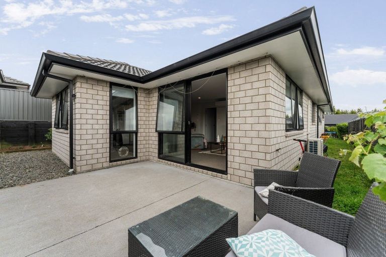 Photo of property in 8 Wai Huri Place, Omokoroa, 3114