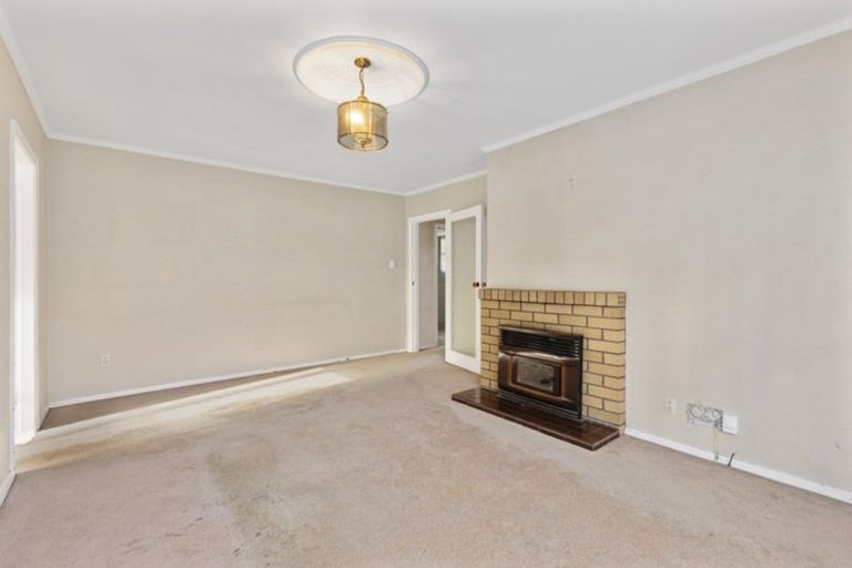 Photo of property in 1182 Taita Drive, Taita, Lower Hutt, 5011