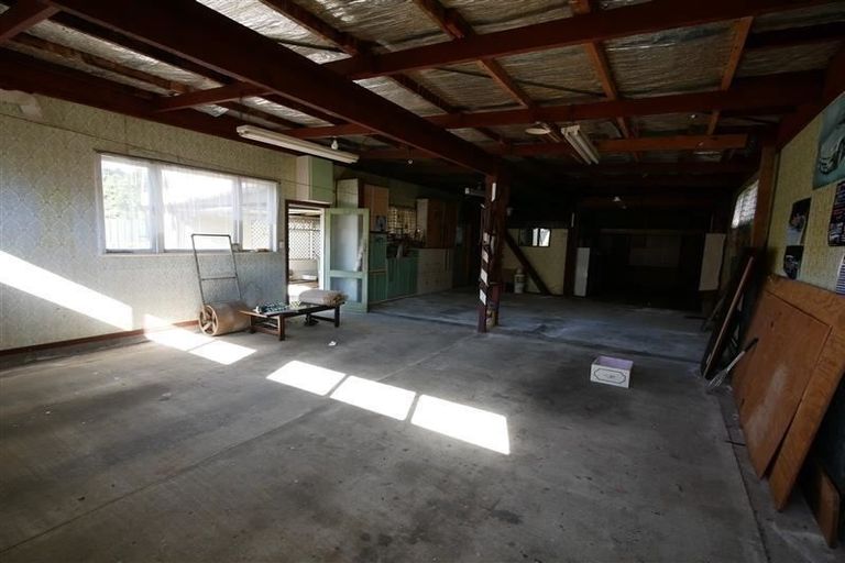 Photo of property in 24 Callis Avenue, Opaheke, Papakura, 2113