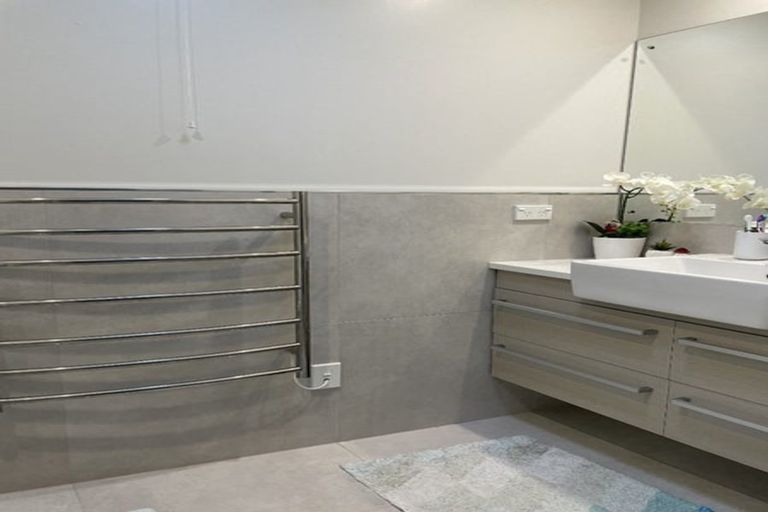 Photo of property in 47 Pencaitland Drive, Flat Bush, Auckland, 2019