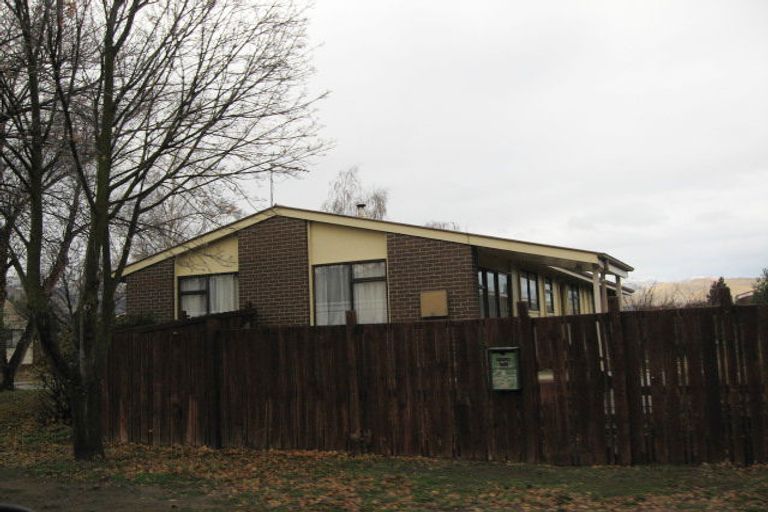 Photo of property in 11 Cornish Place, Cromwell, 9310