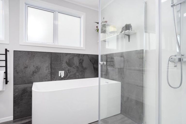 Photo of property in 69b Dunlop Road, Te Puke, 3119