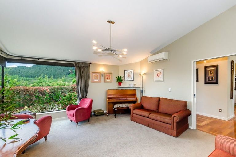Photo of property in 10 Lambert Way, Paraparaumu, 5032