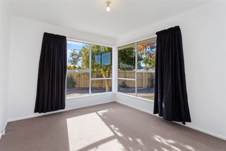 Photo of property in 51 Gibbs Drive, Woodend, 7610