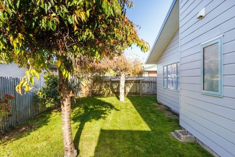 Photo of property in 135a Heretaunga Street, Palmerston North, 4414