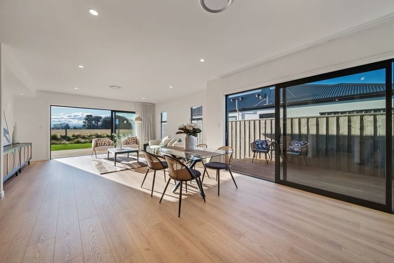 Photo of property in 45 Mehrtens Crescent, Woodend, 7610