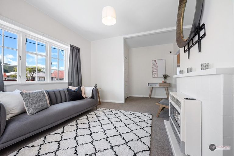 Photo of property in 47 Waiwhetu Road, Waiwhetu, Lower Hutt, 5010