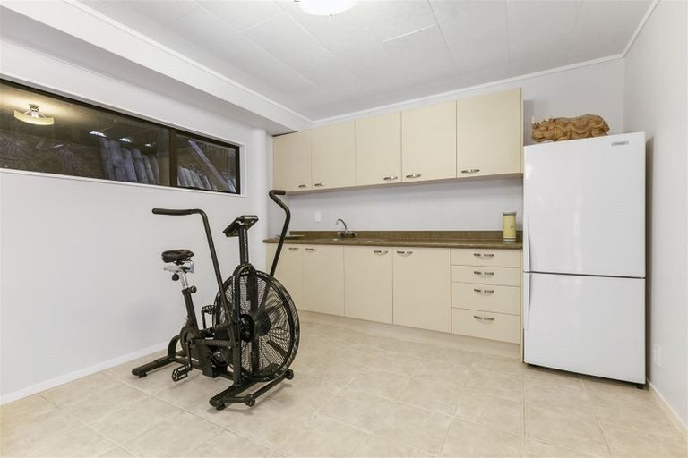 Photo of property in 49a Cockle Bay Road, Cockle Bay, Auckland, 2014