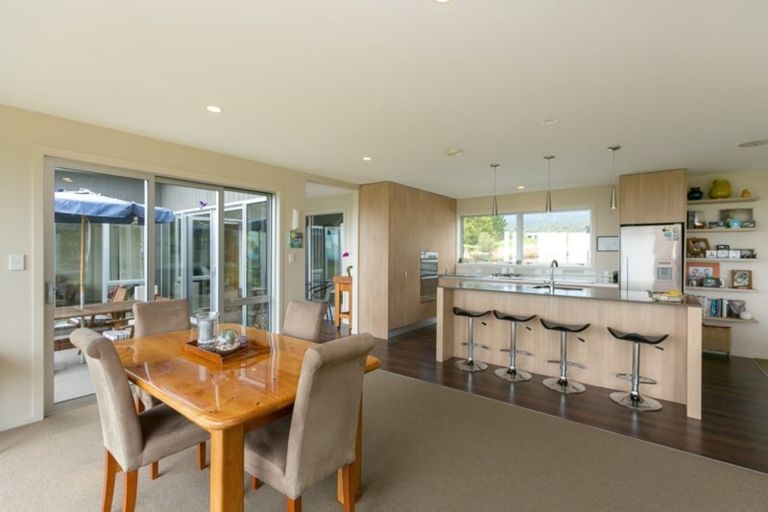 Photo of property in 1089 Plymouth Road, Koru, New Plymouth, 4374