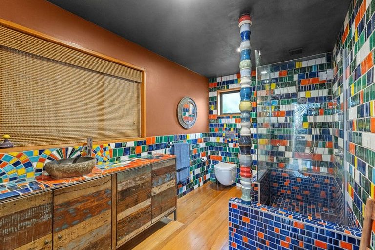 Photo of property in 198a Mount Pleasant Road, Mount Pleasant, Christchurch, 8081