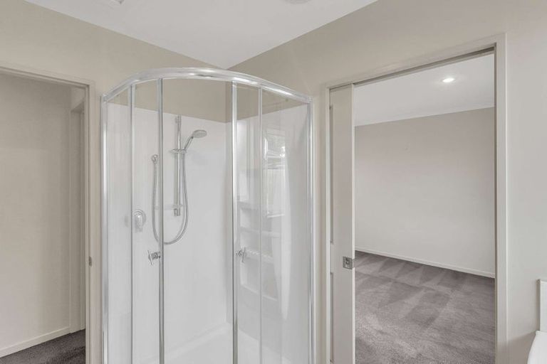 Photo of property in 25c Silvester Street, Woolston, Christchurch, 8023