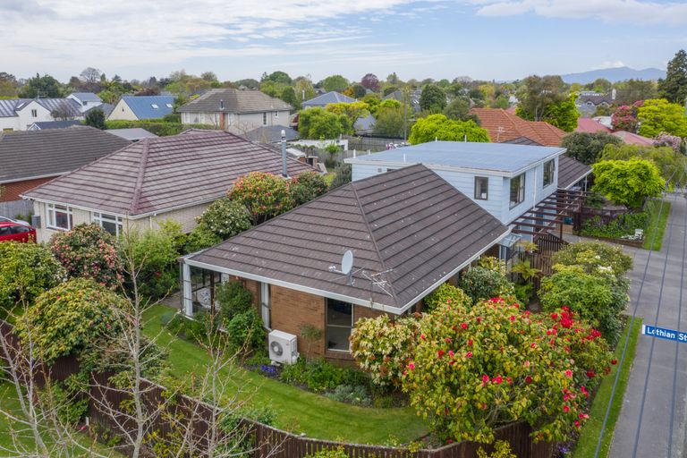 Photo of property in 1/124 Hamilton Avenue, Ilam, Christchurch, 8041