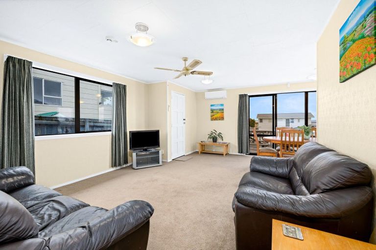 Photo of property in 11 Rawhiti Place, Snells Beach, 0920