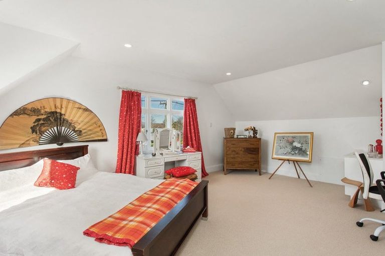 Photo of property in 69 Office Road, Merivale, Christchurch, 8014