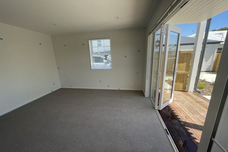 Photo of property in 4/42 Woodville Street, Edgeware, Christchurch, 8013
