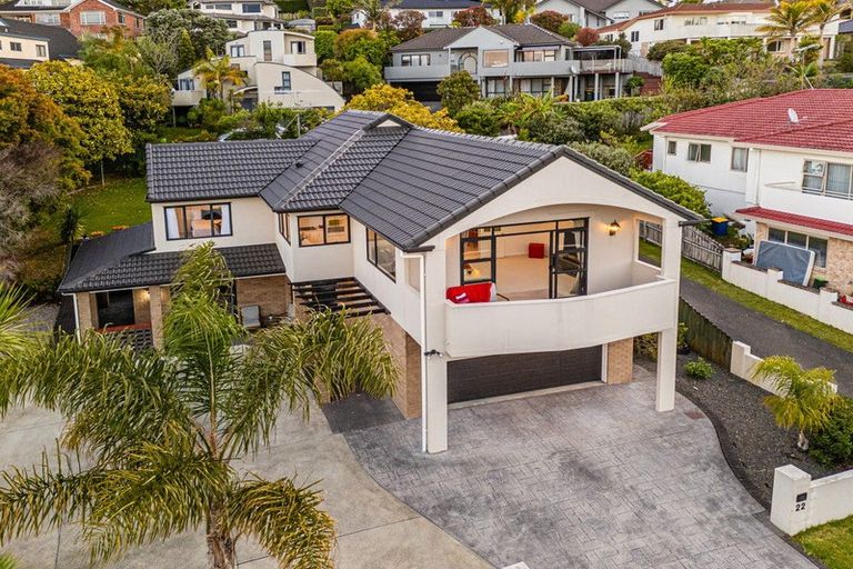Photo of property in 22 Hogarth Rise, West Harbour, Auckland, 0618