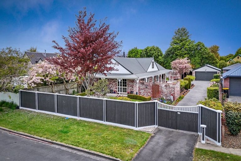 Photo of property in 14 Manahi Place, Woodend, 7610