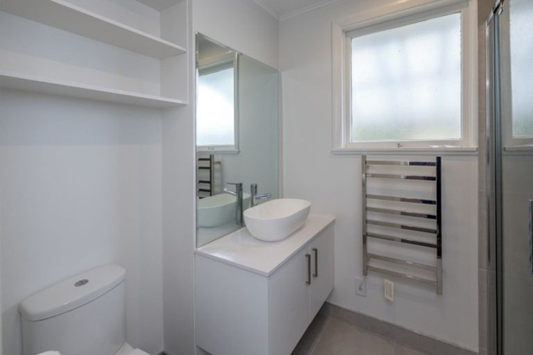 Photo of property in 53 Kirk Street, Otaki, 5512