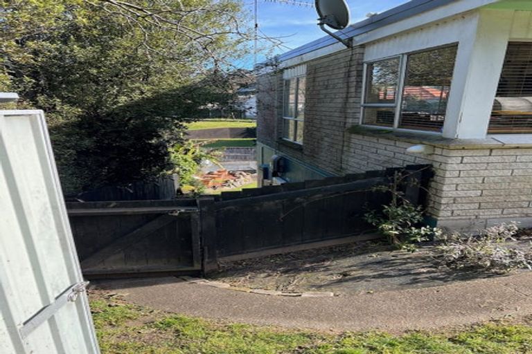 Photo of property in 3 Dillon Place, Hamilton East, Hamilton, 3216