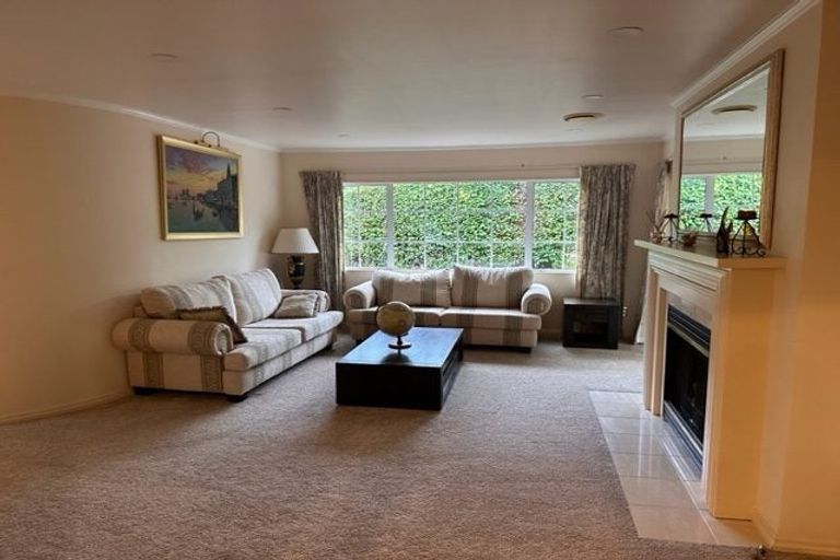 Photo of property in 34 Hythe Terrace, Mairangi Bay, Auckland, 0630