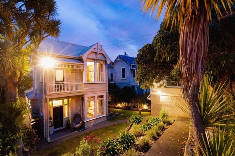 Photo of property in 14 Kilgour Street, Roslyn, Dunedin, 9010